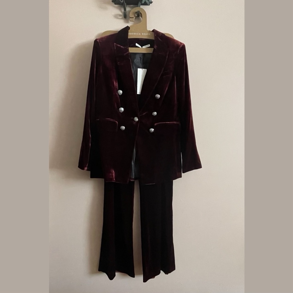 Veronica Beard Velvet Suit (gaya jacket & lebone) Size 8